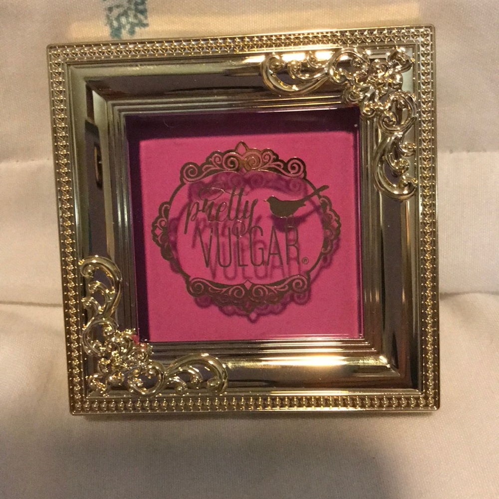 Pretty Vulgar blush Make them blush New